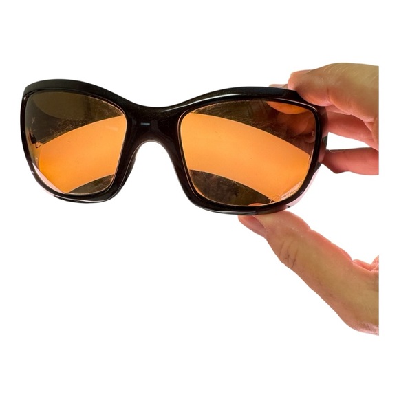 Oakley Y2K Brown Frame and Lens Preppy Classic Sunglasses with Case - Picture 2 of 14